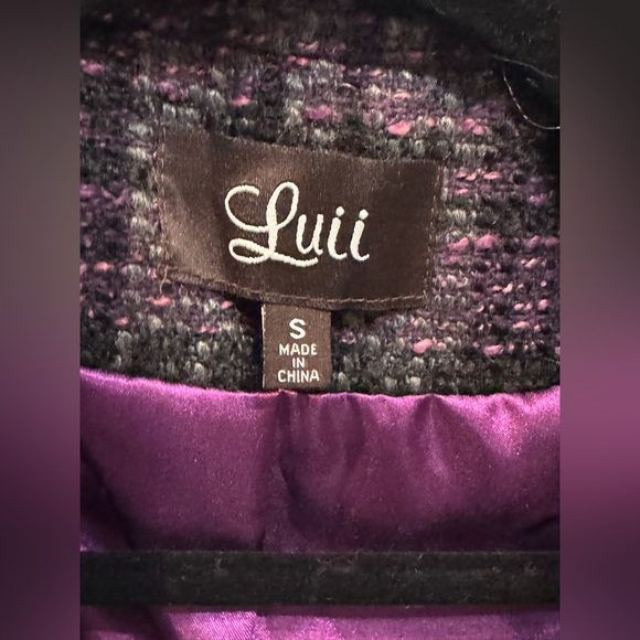 Luii Belted Cape / Jacket. Size Small. - Picture 7 of 9